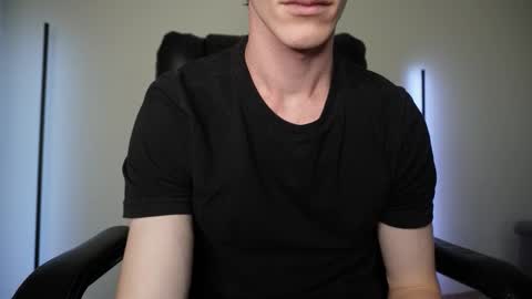 Danny online show from October 2025 09:18:02 AM