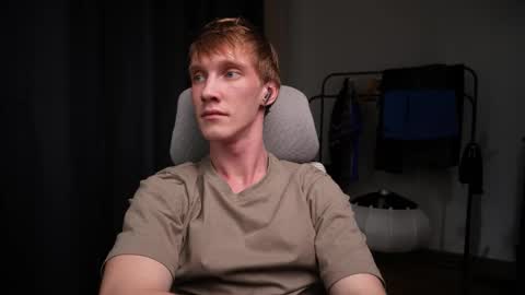 Danny online show from November 2025 09:42:02 AM