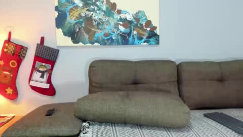 Calix  Independient model Insta and twt Calixsnake online show from December 2025 02:33:01 PM