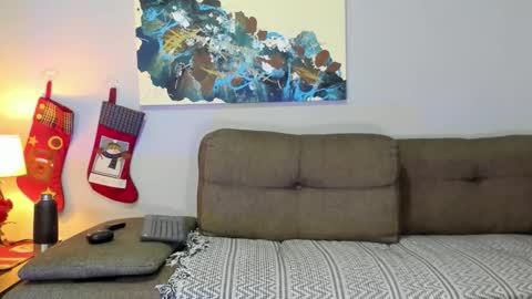 Calix  Independient model Insta and twt Calixsnake online show from December 2025 05:19:02 PM