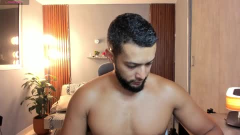 Calix  Independient model Insta and twt Calixsnake online show from May 2026 11:32:01 PM
