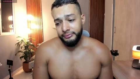Calix  Independient model Insta and twt Calixsnake online show from May 2026 11:45:01 PM