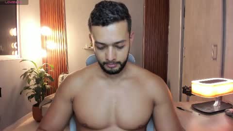 Snapshot of j_calix chatting on June 2026 10:49:02 PM Calix Independient model Insta and twt Calixsnake online show from June 2026 10:49:02 PM
