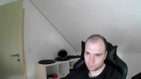 Snapshot of j_german783377 chatting on February 2026 10:25:01 AM here4y online show from February 2026 10:25:01 AM