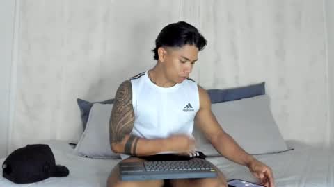 i am juan musiry independent model  online show from February 2025 08:11:01 AM