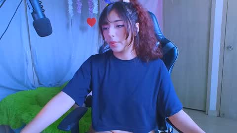 jade 18  online show from March 2025 09:01:01 PM