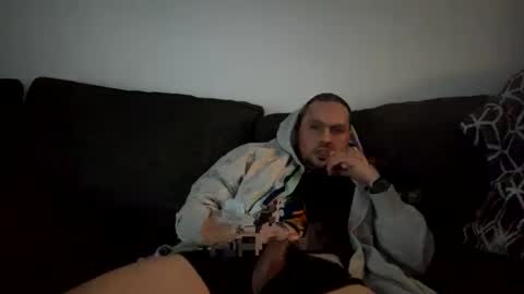 XxDrikxX online show from December 2025 05:19:02 PM