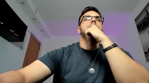 Jace online show from October 2025 06:04:01 PM