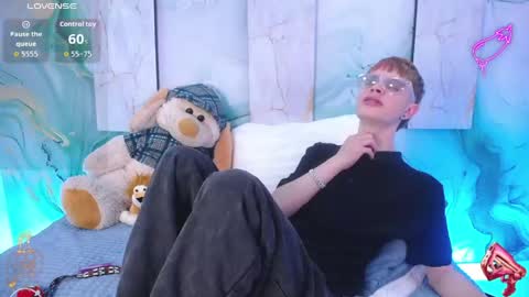 Snapshot of jack_frosst_ chatting on May 2026 12:45:01 PM JACK online show from May 2026 12:45:01 PM