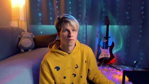 brestonsweet online show from March 2026 08:28:01 AM