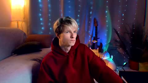 brestonsweet online show from March 2026 06:13:01 PM