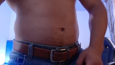 Snapshot of jack_master_muscle chatting on February 2025 10:04:02 PM jack and leah online show from February 2025 10:04:02 PM