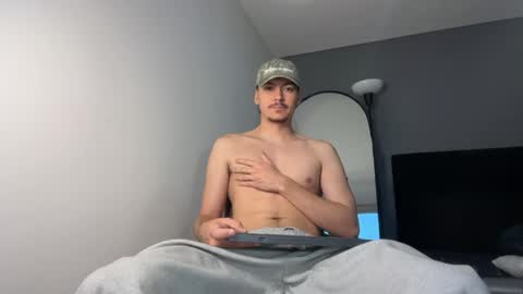 INDEPENDENT MODEL online show from April 2026 10:57:02 AM