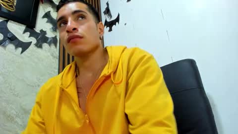 JACK PERGURTSON online show from October 2025 10:59:01 AM