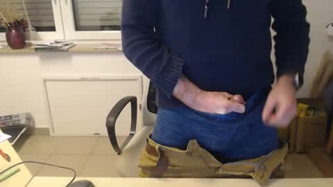 jackbauer9999 online show from December 2024 03:47:01 PM