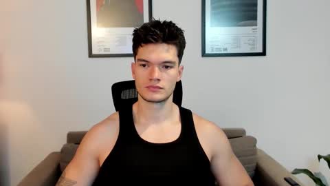 Jack J online show from November 2025 11:20:01 AM