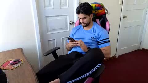 Snapshot of jackecuador chatting on December 2025 07:23:02 PM Jack online show from December 2025 07:23:02 PM