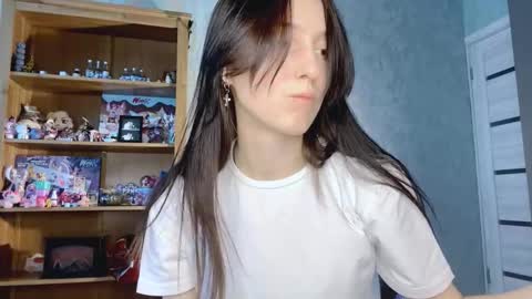 Alice online show from November 2025 09:30:01 AM