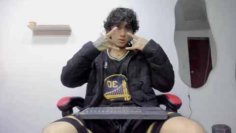 Snapshot of jackestaylor chatting on October 2025 04:57:02 AM Jackes Taylor online show from October 2025 04:57:02 AM