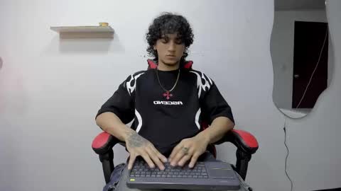 Snapshot of jackestaylor chatting on November 2025 05:07:02 AM Jackes Taylor online show from November 2025 05:07:02 AM