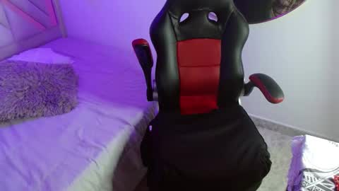 Jackie online show from March 2026 08:01:01 PM