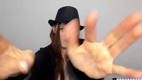 Lisa online show from January 2026 11:03:02 AM