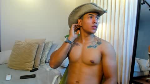 Snapshot of jacksonbell9 chatting on December 2024 01:08:02 PM Jackson Bell online show from December 2024 01:08:02 PM