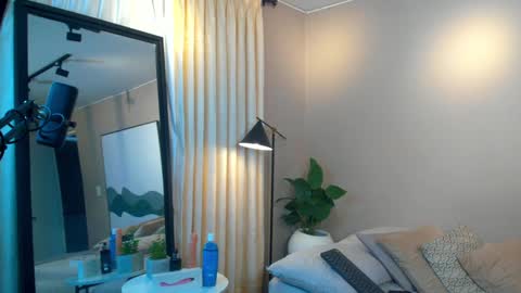 Snapshot of jacksonbell9 chatting on January 2025 12:27:02 PM Jackson Bell online show from January 2025 12:27:02 PM