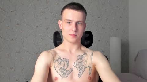 Nikolay online show from March 2026 10:17:02 PM