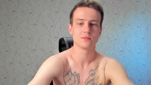 Snapshot of jacksonvox chatting on April 2026 04:15:01 AM Nikolay online show from April 2026 04:15:01 AM