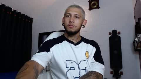 Snapshot of jacob_zane1 chatting on February 2025 06:13:01 AM Michael Caicedo online show from February 2025 06:13:01 AM