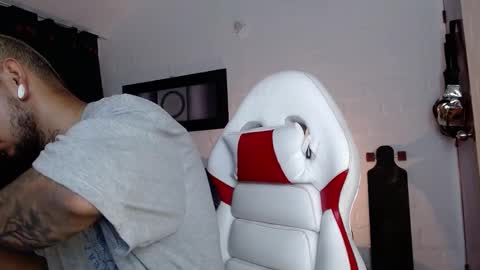 Snapshot of jacob_zane1 chatting on February 2025 04:03:02 AM Michael Caicedo online show from February 2025 04:03:02 AM