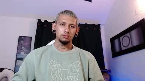 Snapshot of jacob_zane1 chatting on February 2025 05:23:01 AM Michael Caicedo online show from February 2025 05:23:01 AM