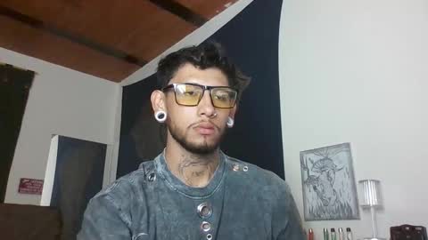 Snapshot of jacob_zane1 chatting on February 2026 07:23:02 AM Michael Caicedo online show from February 2026 07:23:02 AM