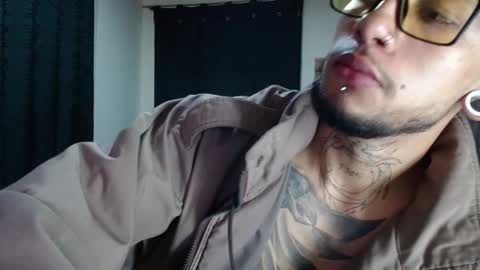 Snapshot of jacob_zane1 chatting on February 2026 06:44:01 AM Michael Caicedo online show from February 2026 06:44:01 AM