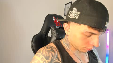 jacobb116 online show from February 2025 02:05:02 AM