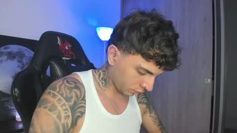 jacobb116 online show from November 2025 01:05:01 AM