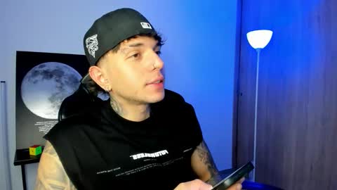 jacobb116 online show from February 2026 01:22:02 AM