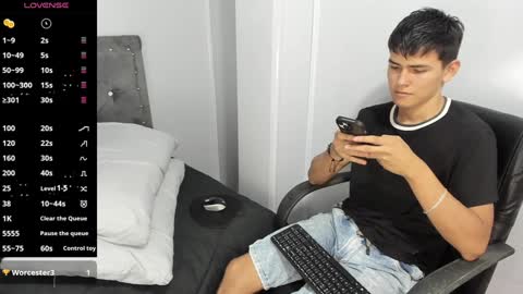 Jacob Lee online show from December 2024 07:36:01 PM