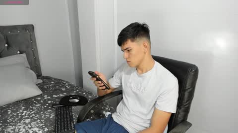 Jacob Lee online show from December 2024 07:46:02 PM