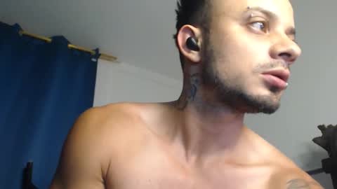 jacobjamess online show from December 2024 11:39:01 PM