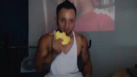 jacobjamess online show from December 2025 04:51:02 AM