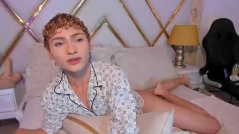 jacobrusso online show from April 2026 01:47:02 AM