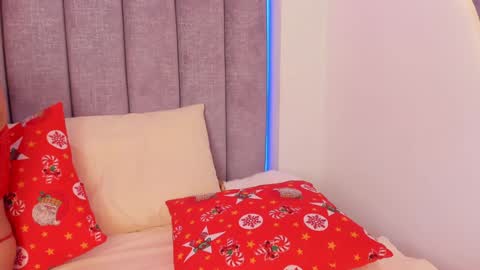 Snapshot of jacobss_gh chatting on December 2024 02:41:01 AM JACOBSS online show from December 2024 02:41:01 AM