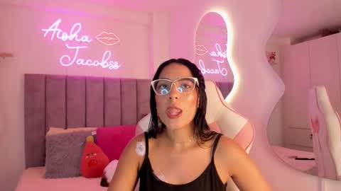 Snapshot of jacobss_gh chatting on October 2025 09:14:01 PM JACOBSS online show from October 2025 09:14:01 PM