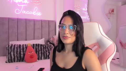 Snapshot of jacobss_gh chatting on November 2025 07:36:02 PM JACOBSS online show from November 2025 07:36:02 PM