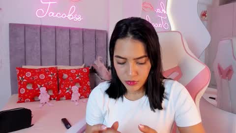 Snapshot of jacobss_gh chatting on November 2025 11:41:01 PM JACOBSS online show from November 2025 11:41:01 PM