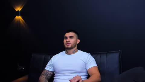 jacobsthorm online show from February 2025 03:25:01 AM