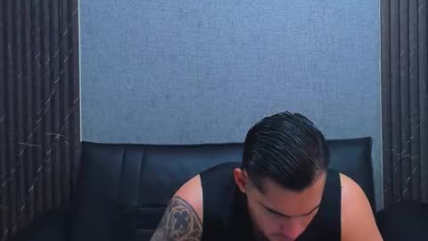 jacobsthorm online show from November 2025 04:33:02 AM