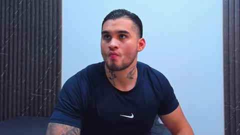 jacobsthorm online show from November 2025 03:20:02 AM